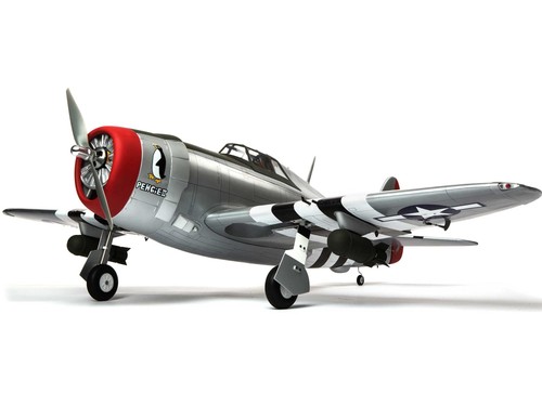 Hangar 47d thunderbolt - hangar, p-47d